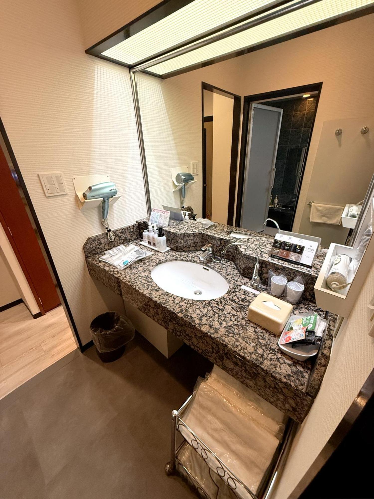 Hotel Hyper (Adults Only) Осака Екстер'єр фото